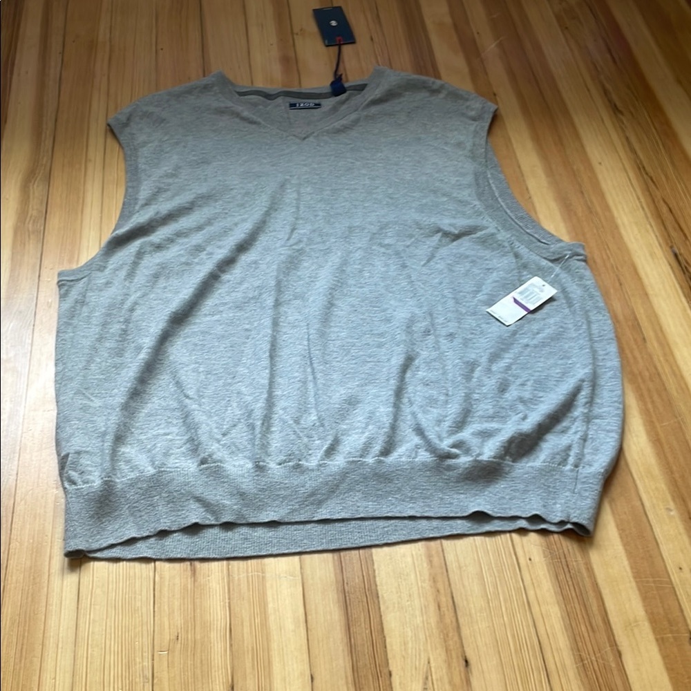 Izod Gray V-Neck Sweater Vest